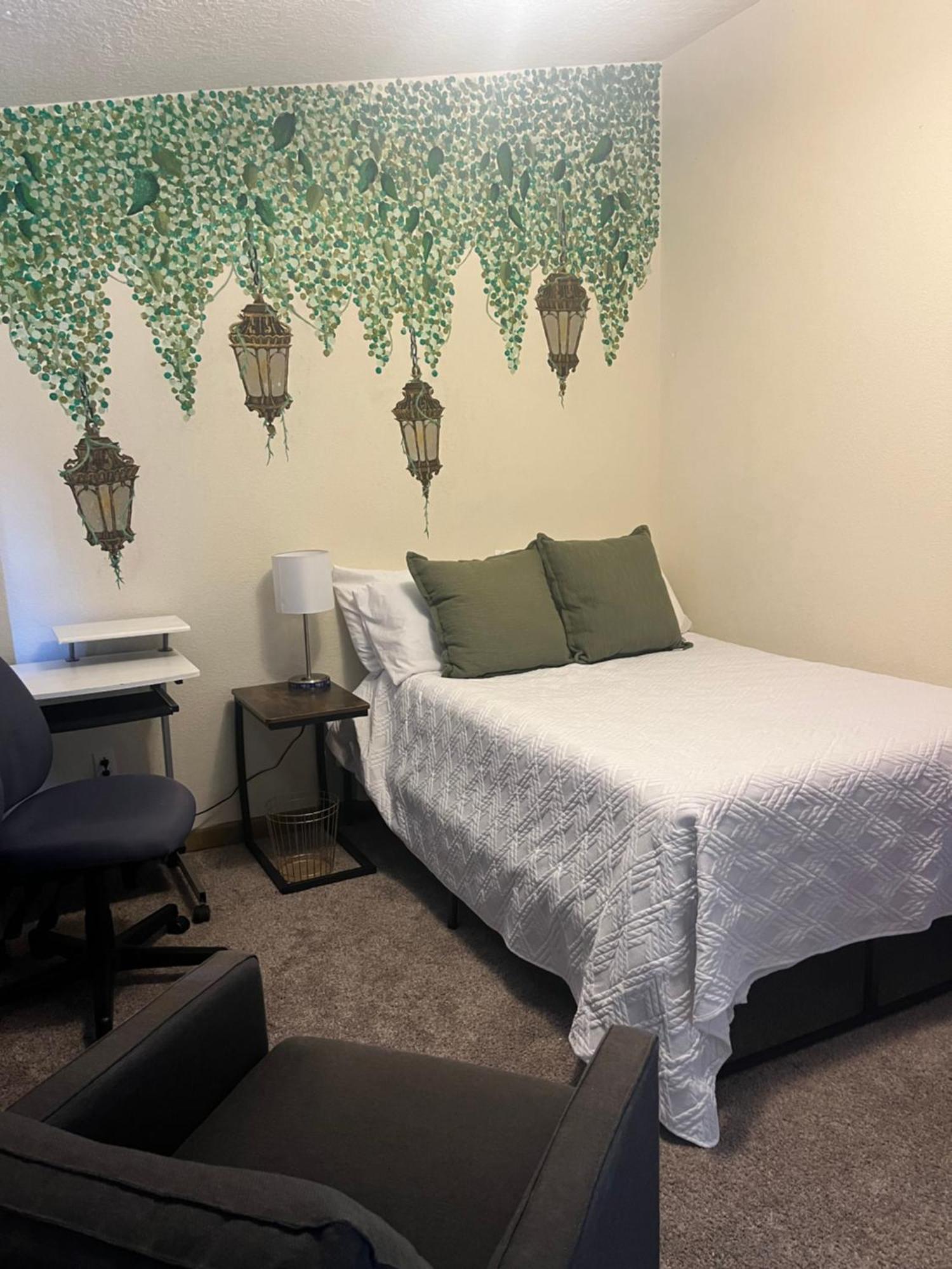 Paradise Oasis Near Lake *Full Body Massage Chair* Longview Buitenkant foto